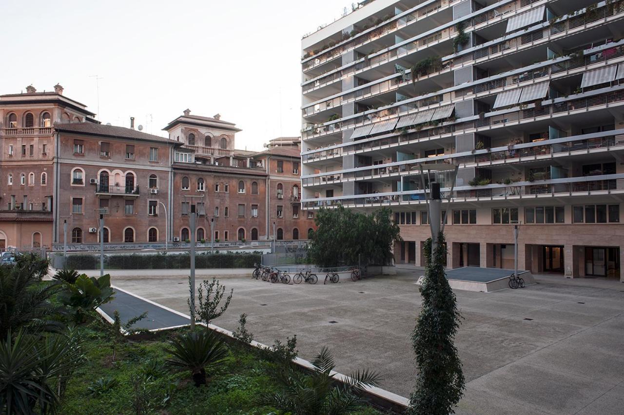 Penthouse 41 In Trastevere With Big Terrace Roma Ngoại thất bức ảnh